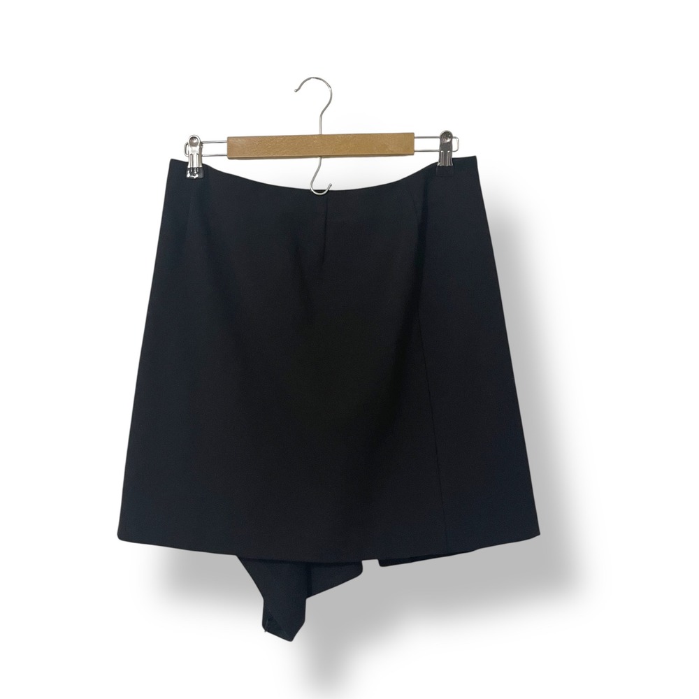 J.McLaughlin Goth Office Casual  Black Asymmetrical Zip Front‎ Skirt  Womens  8 - Picture 3 of 4